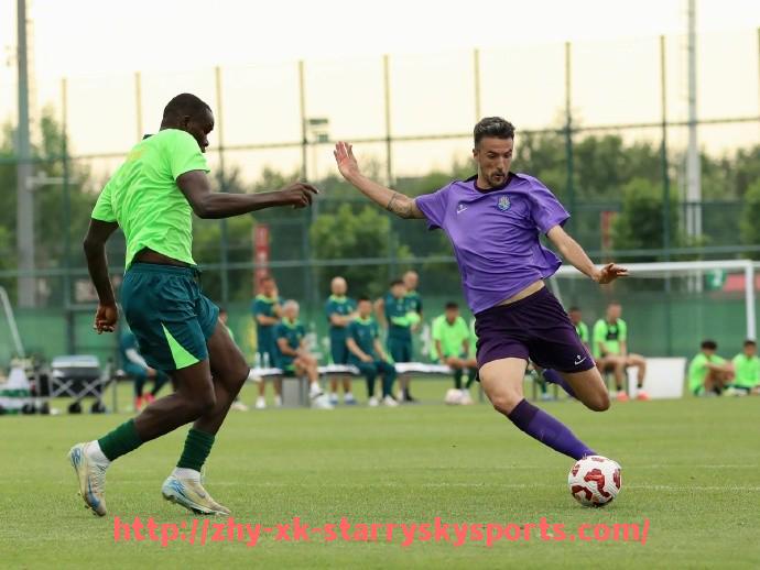 星空体育-世俱杯历届比赛球员换人数据与换人策略成败分析